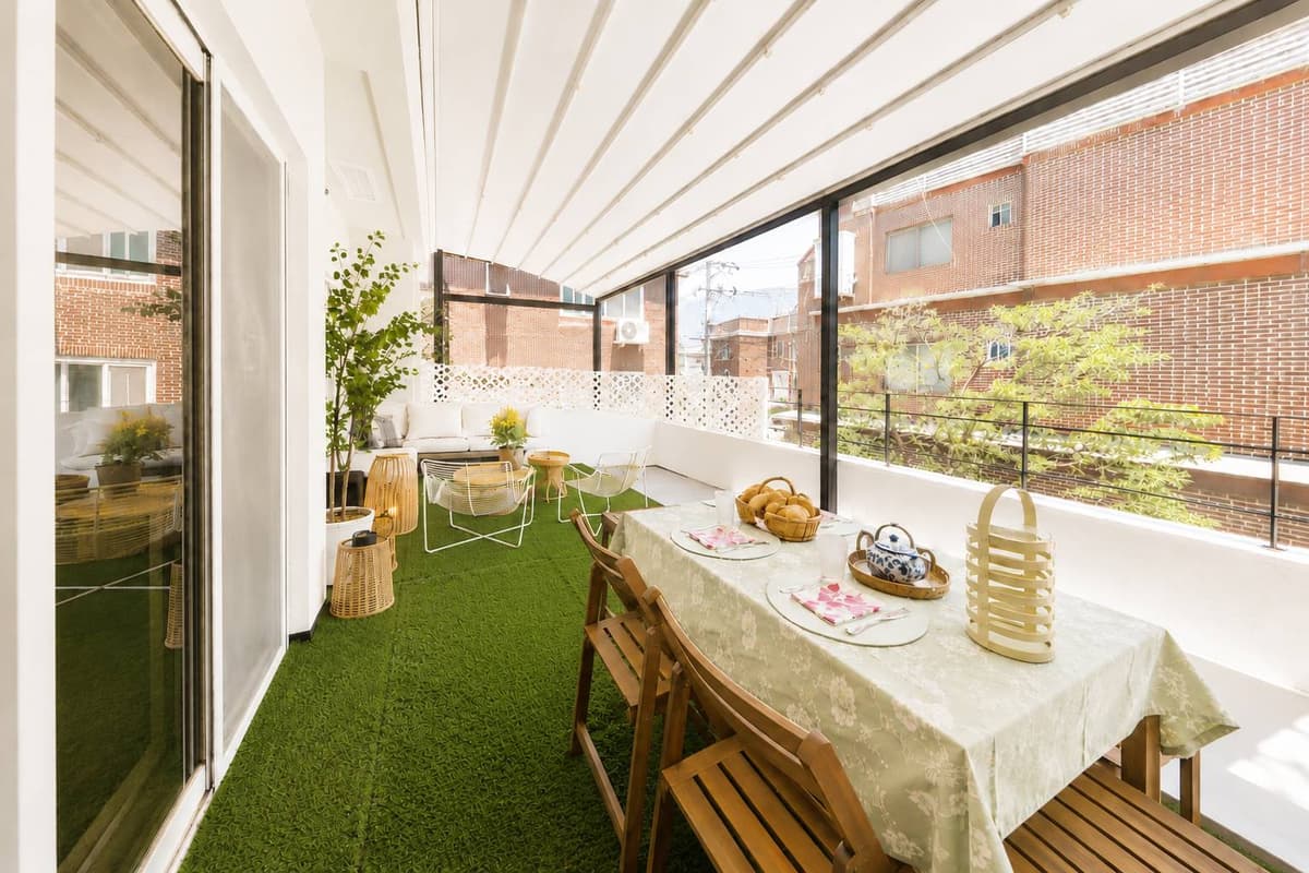 Nora Stay living room terrace